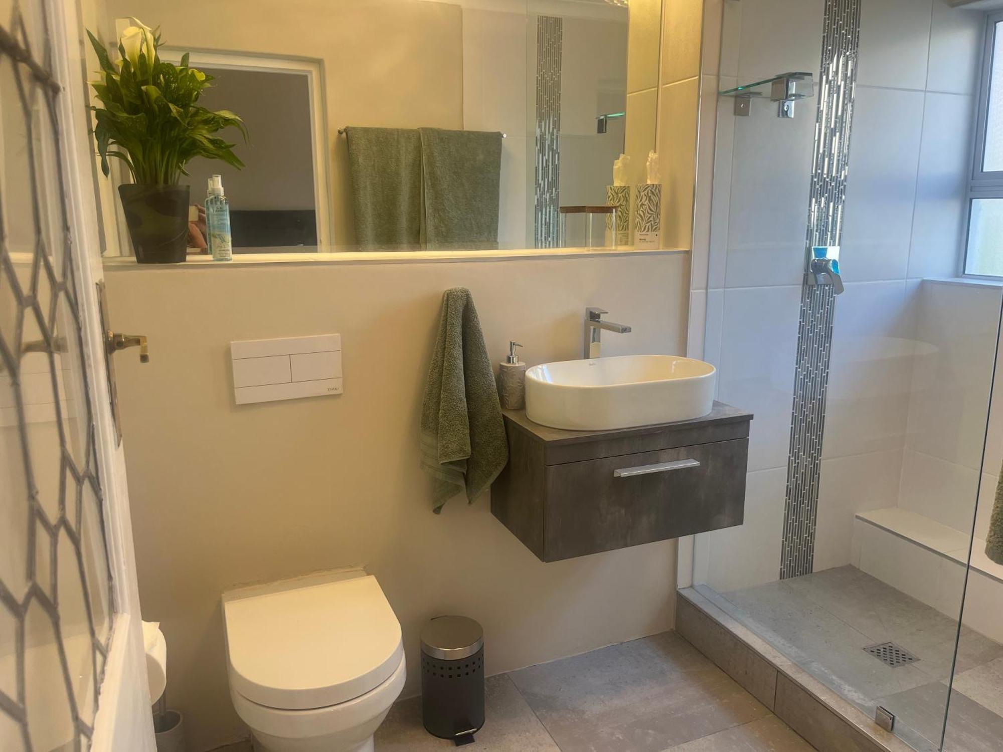 Seapoint Pearl Apartment Cape Town